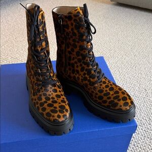 Stuart Weitzman Bedford Sleek Laceup boots in toffee - 6.5 - NIB!